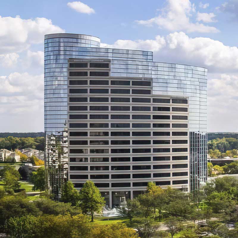 THE EIGHTS - Exterior full building